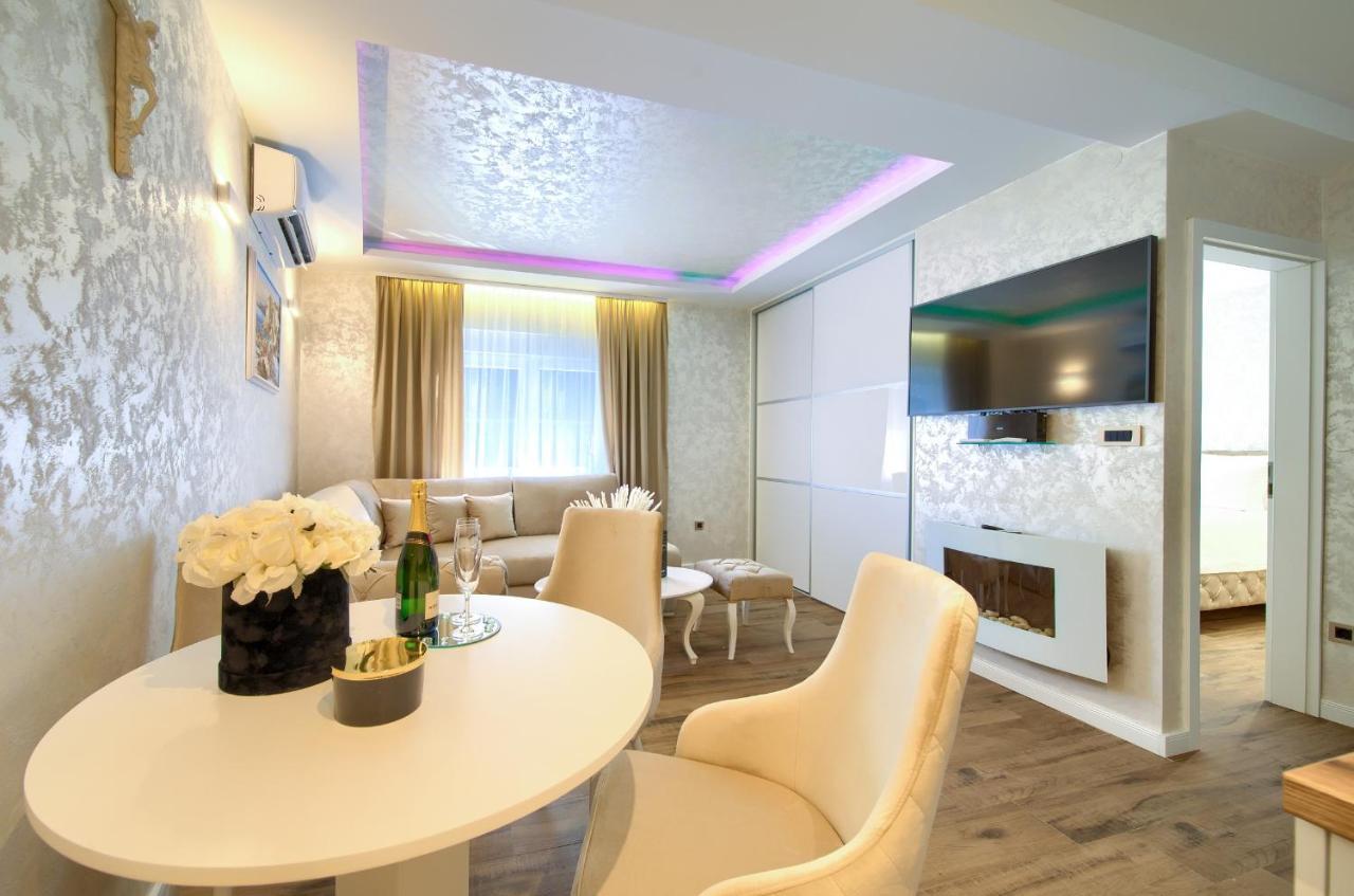 Luxury Apartments Jf 拉布 外观 照片