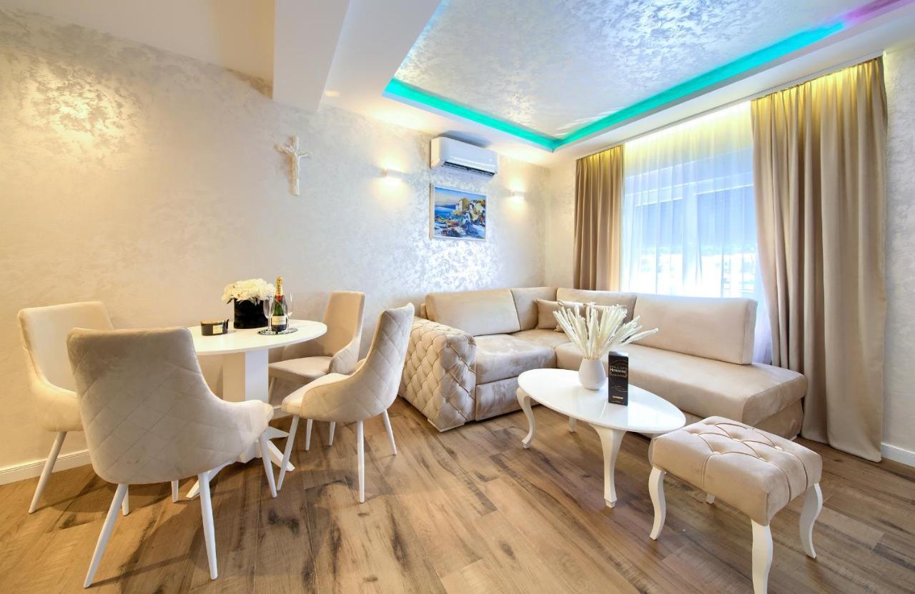 Luxury Apartments Jf 拉布 外观 照片